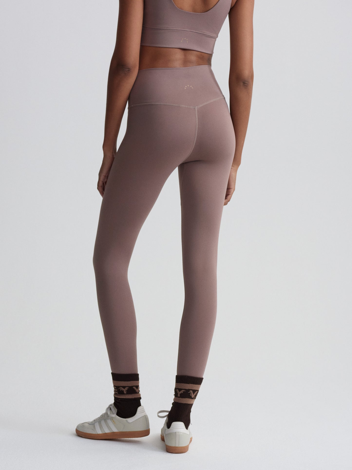 FreeSoft High Rise Legging 25- Deep Taupe