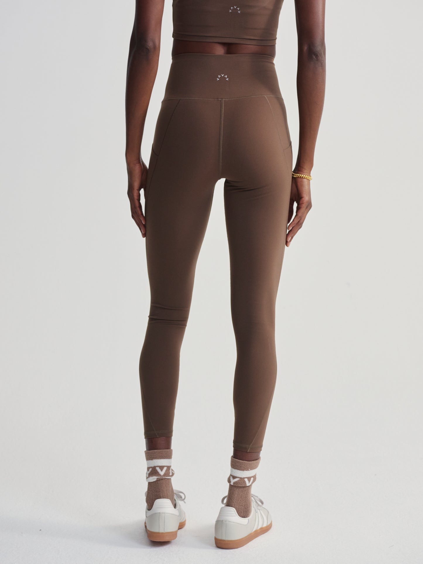 Shape High-Rise Pocket 25" - Carob