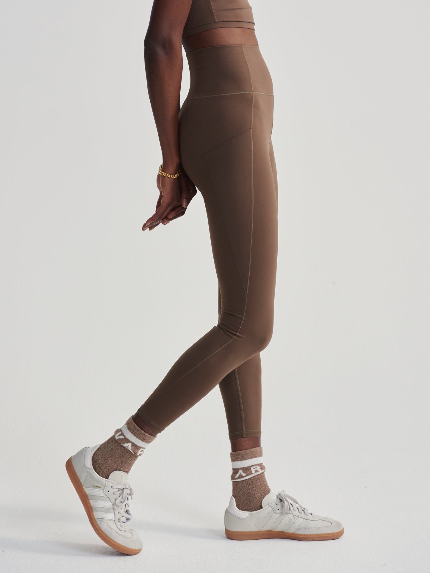 Shape High-Rise Pocket 25" - Carob