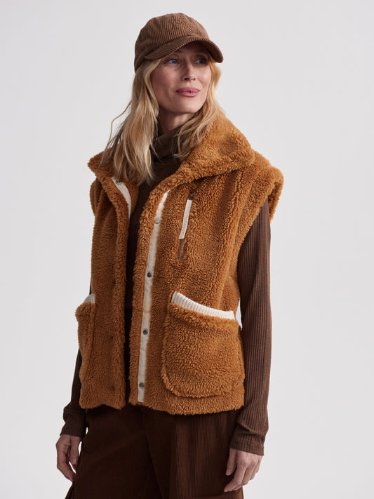 Balter Relaxed Sherpa Gilet  - Cafe Spice