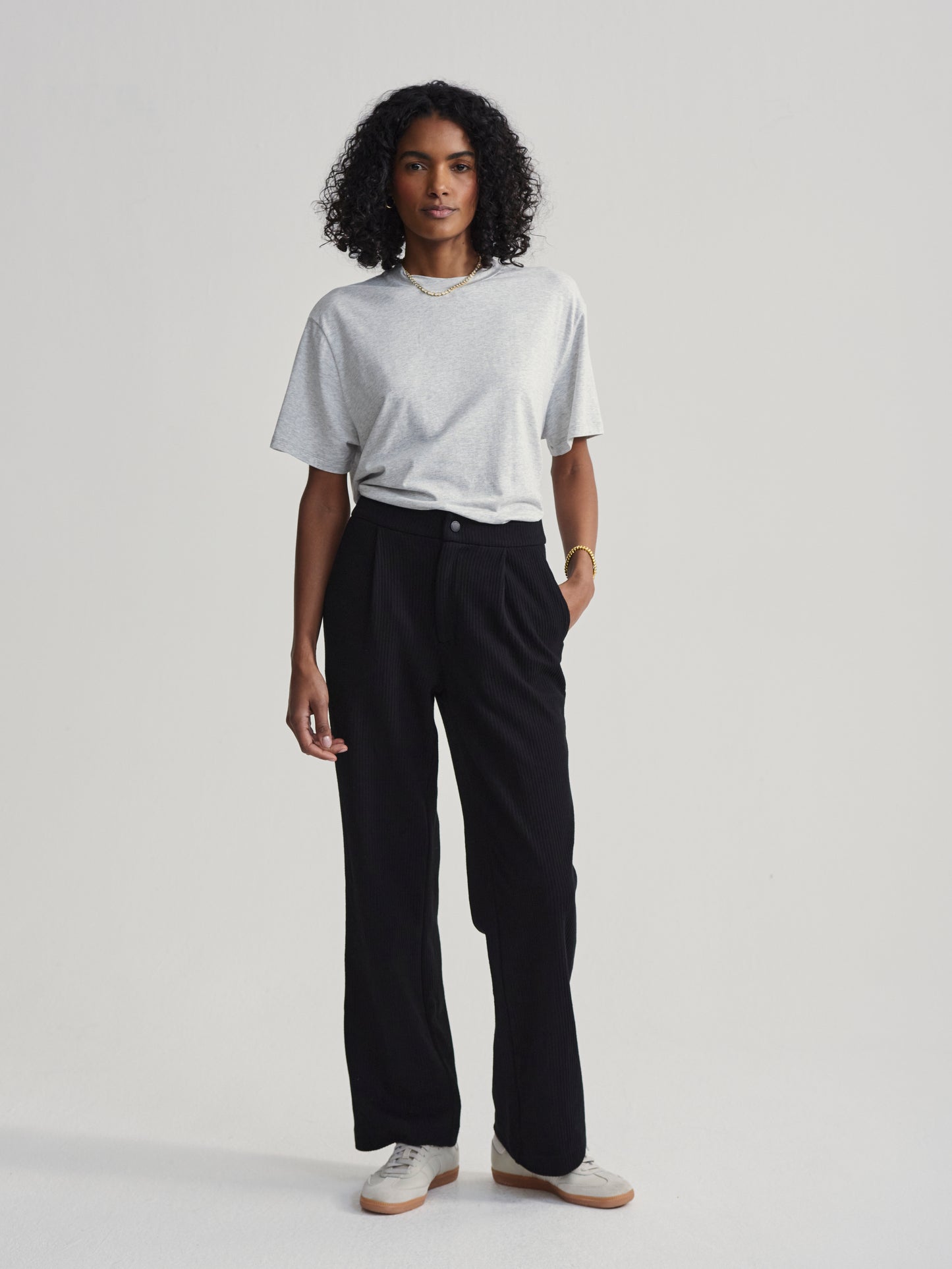 Aberdeen Straight Leg Pant 29 - Black