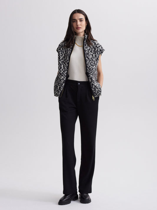 Sandy Zip Through Knit Gilet