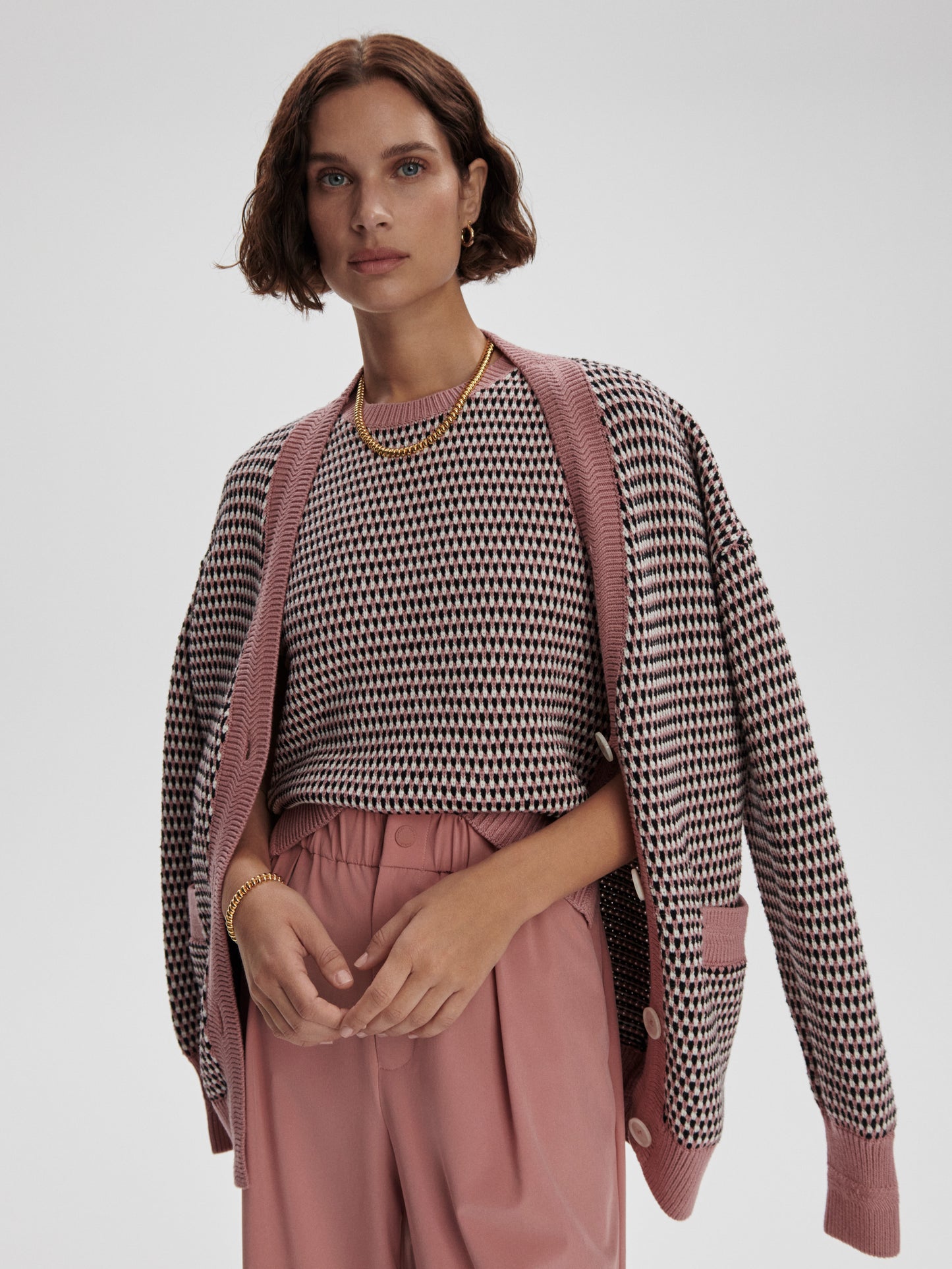 Knowles Textured Knit Vest - Woodrose Multi Stitch