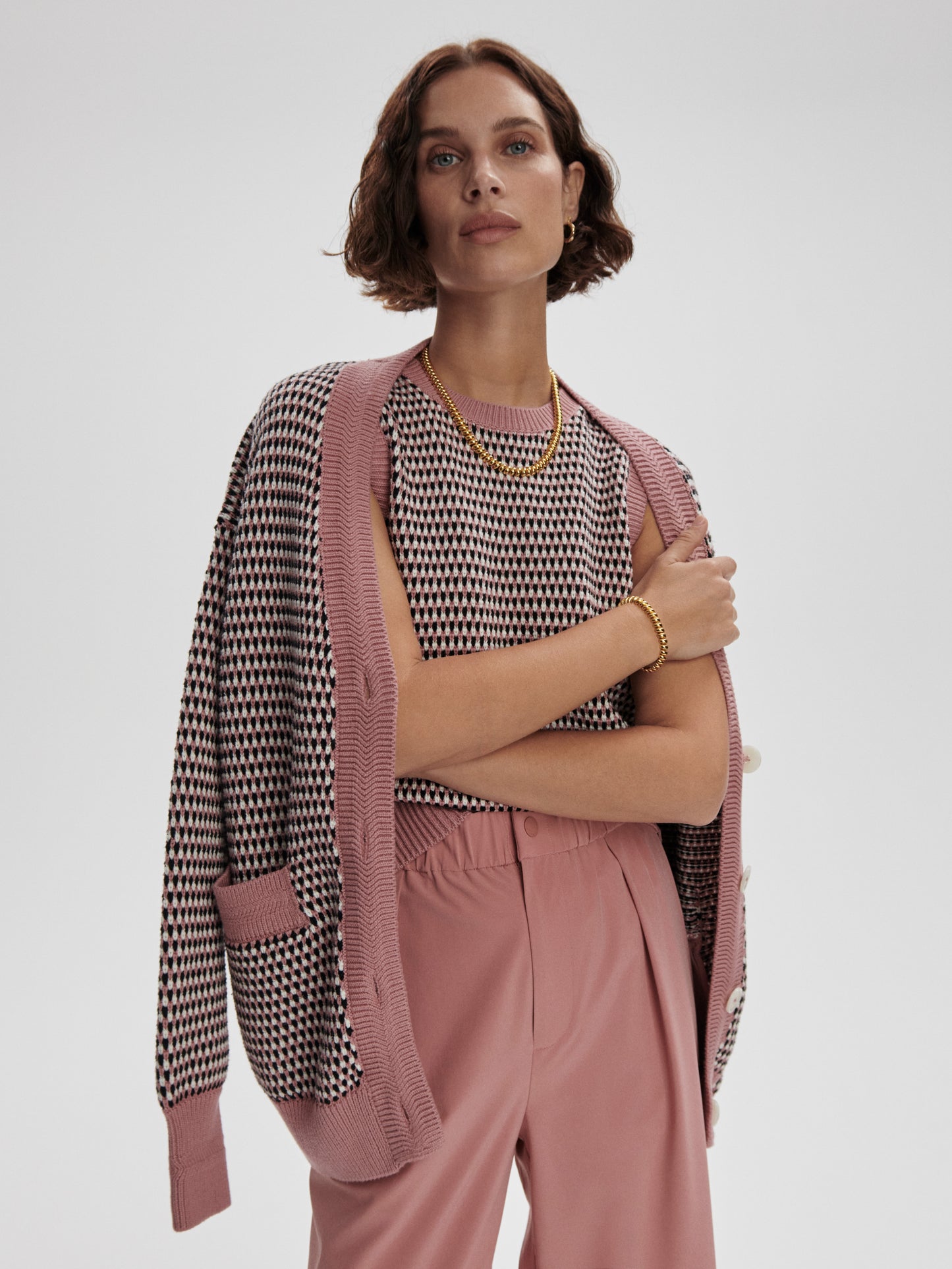 Knowles Textured Knit Vest - Woodrose Multi Stitch