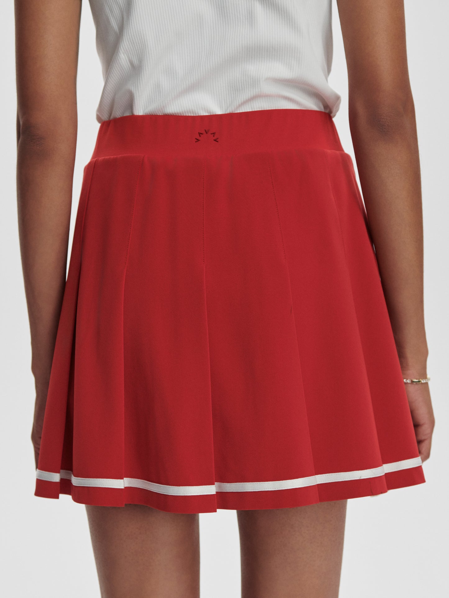 Clarendon High Rise Skort 16 - Haute Red