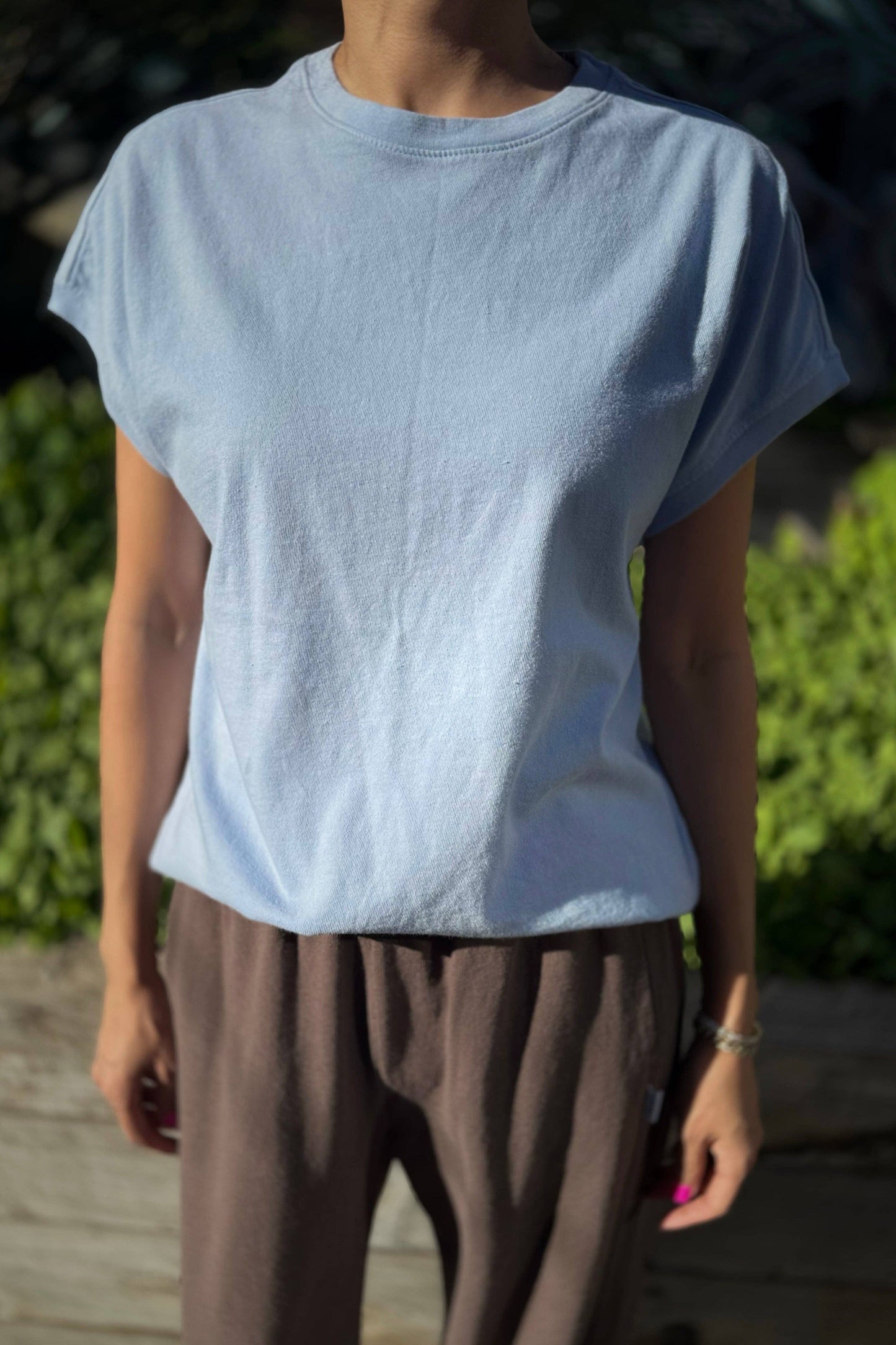 Ease Tee: Serenity