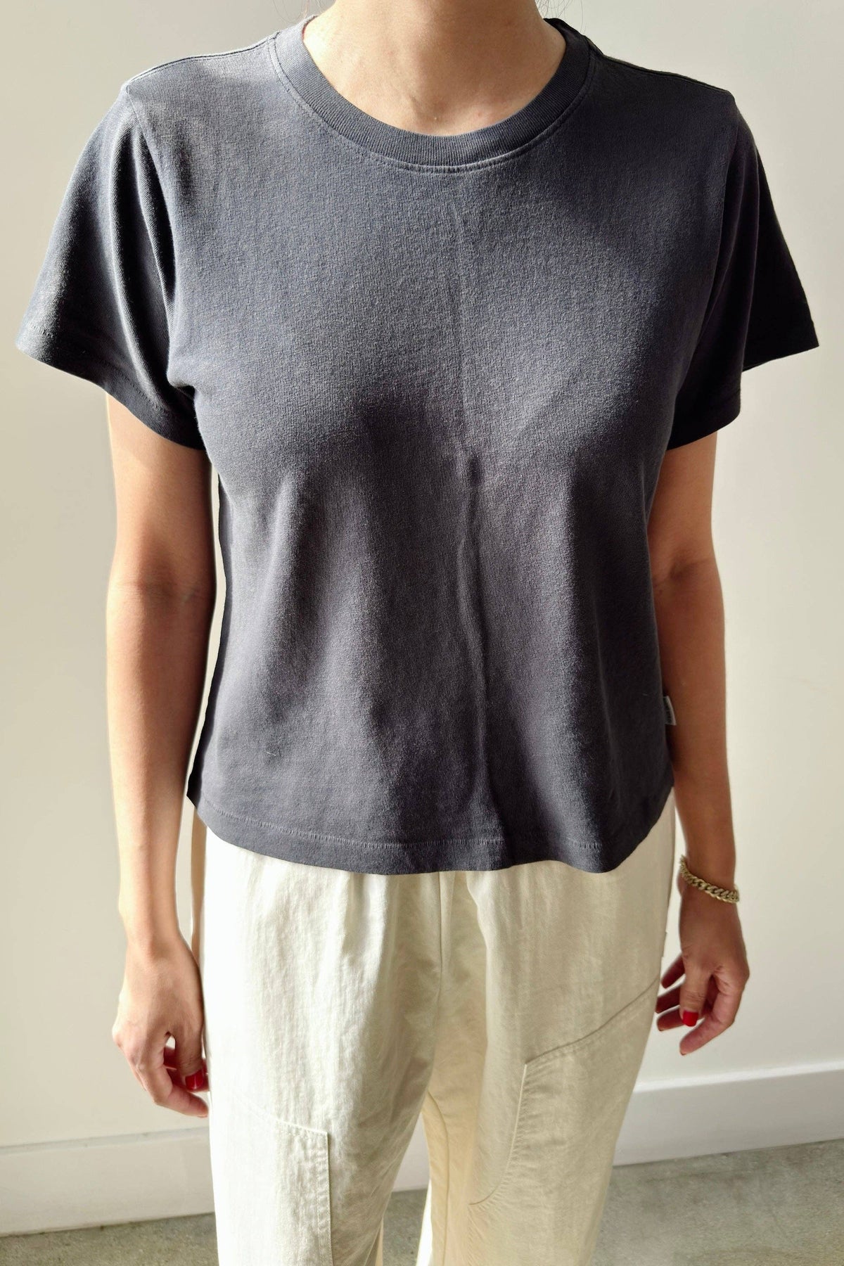 Airy Darling Tee - Carbon