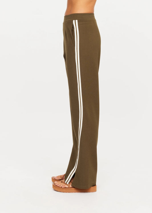 Petra Flare Pant - Olive